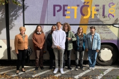 pet1